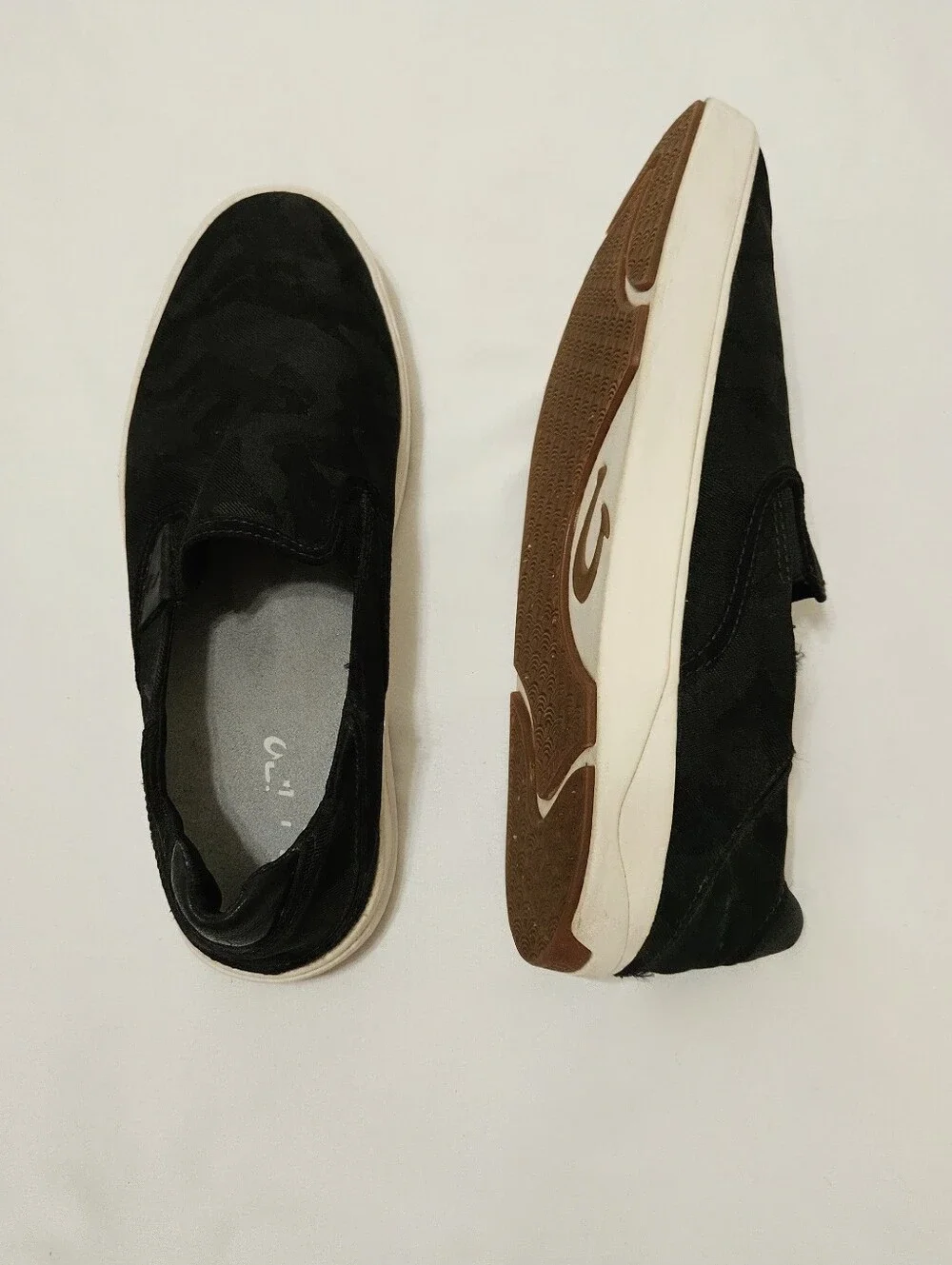 Olukai Lae’ahi Pa’i Men’s Camo Black Canvas Slip On Sneaker Shoes Size 10.5 US